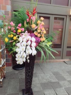 御祝のスタンド花｜「アロマブルーム」　（岡山県倉敷市の花キューピット加盟店 花屋）のブログ