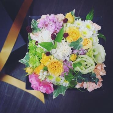 ご結婚祝♡ボックスフラワー｜「アロマブルーム」　（岡山県倉敷市の花キューピット加盟店 花屋）のブログ